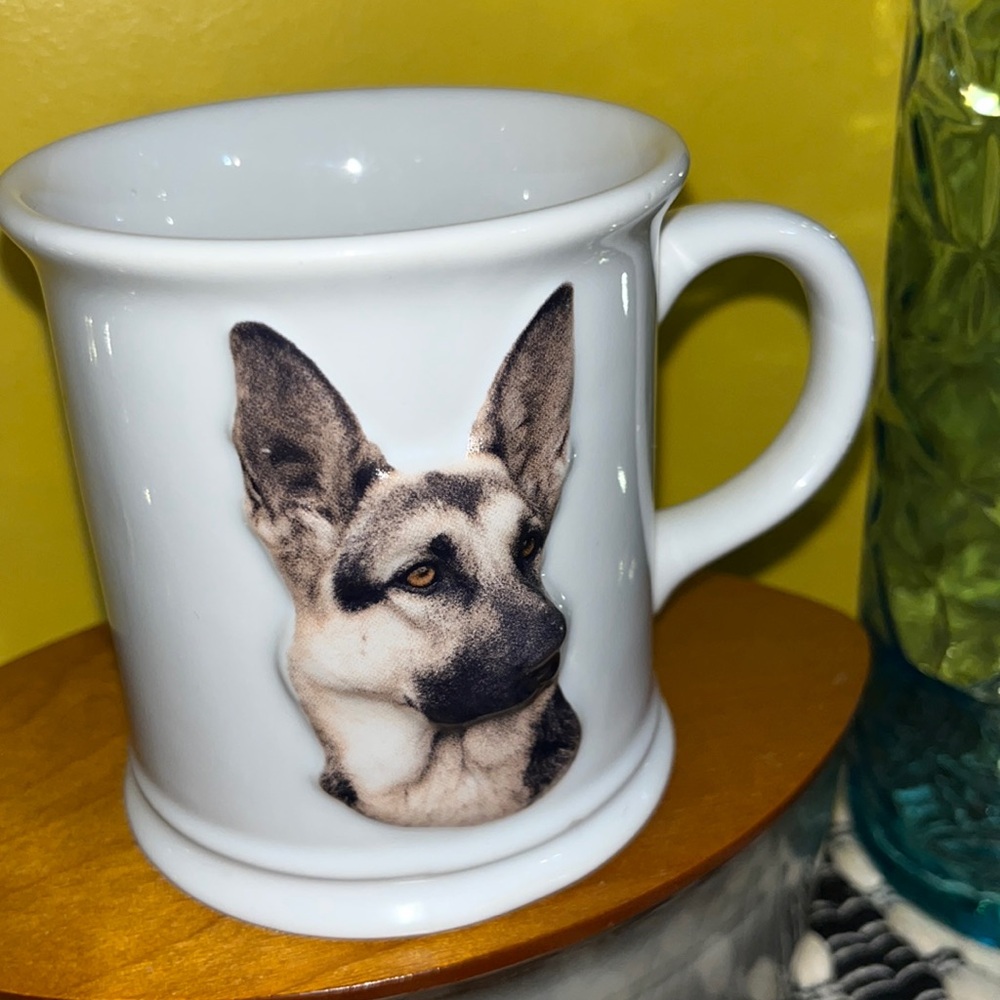 DIMENSIONAL GERMAN SHEPHERD PORTRAIT COFFEE MUG COFFEE CUP,by XPRES Embossed